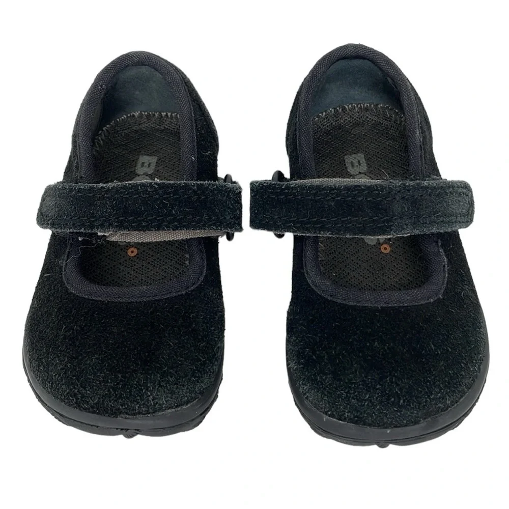Bogs Shoes Infant 5 Black Leather Suede Wall Ball Hook and Loop Round Toe